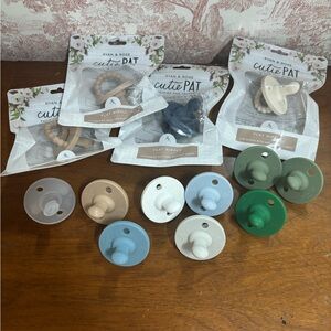 Ryan & Rose cutie pats (flat)